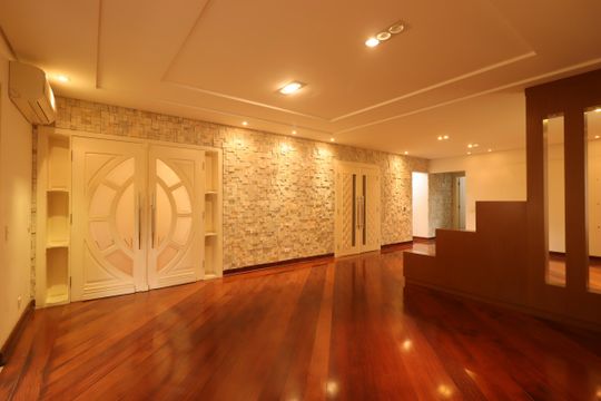 Apartamento para alugar com 4 quartos, 315m² em Jardim, Santo André