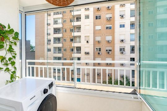 Área de serviço de apartamento para alugar com 2 quartos, 70m² em Farrapos, Porto Alegre