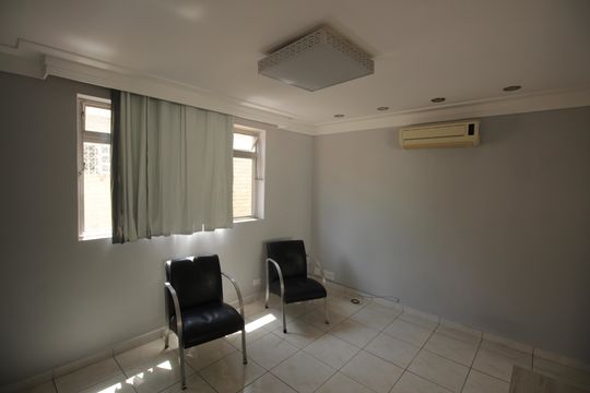 Sala de apartamento para alugar com 2 quartos, 81m² em Macuco, Santos