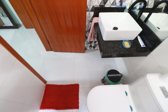 Banheiro suite  de casa para alugar com 3 quartos, 102m² em Parque das Oliveiras, Ribeirão Preto