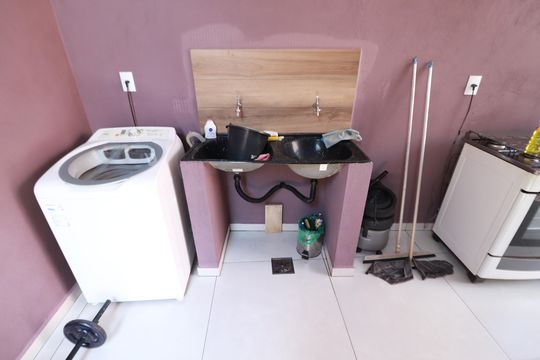 Área de serviço  de casa para alugar com 3 quartos, 102m² em Parque das Oliveiras, Ribeirão Preto