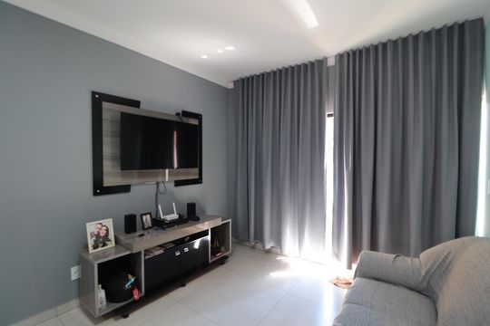 Casa para alugar com 3 quartos, 102m² em Parque das Oliveiras, Ribeirão Preto