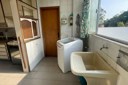 Área de Serviço de apartamento à venda com 4 quartos, 205m² em Jardim Guanabara, Rio de Janeiro