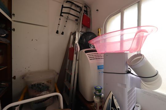 Quarto de Serviço de apartamento à venda com 3 quartos, 137m² em Jardim Bela Vista, Santo André