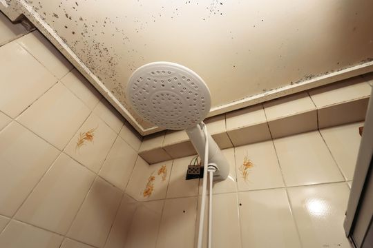 Banheiro de apartamento à venda com 2 quartos, 54m² em Vila Dom Pedro I, São Paulo