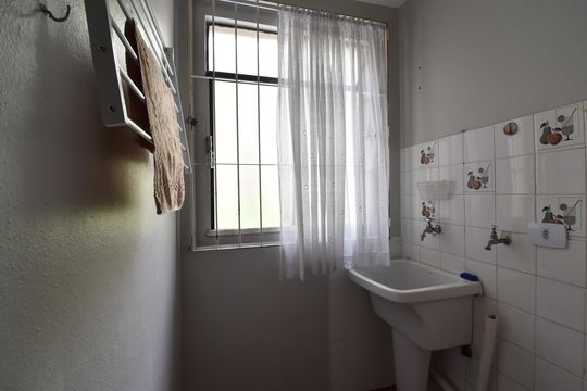 Área de Serviço de apartamento à venda com 3 quartos, 56m² em Santa Quiteria, Curitiba