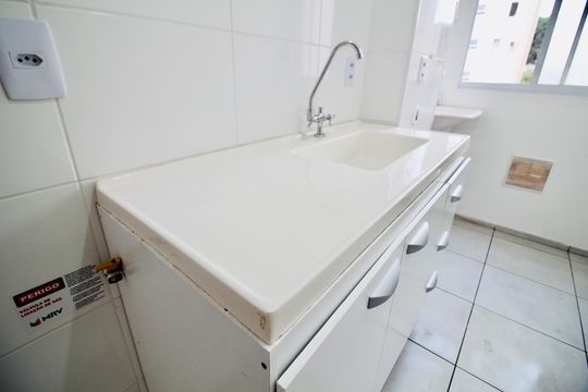 Cozinha de apartamento à venda com 2 quartos, 44m² em Colônia (zona Leste), São Paulo