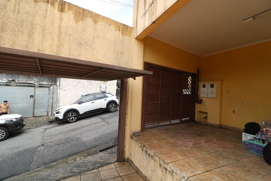 Garagem de casa à venda com 4 quartos, 120m² em Chácara Belenzinho, São Paulo