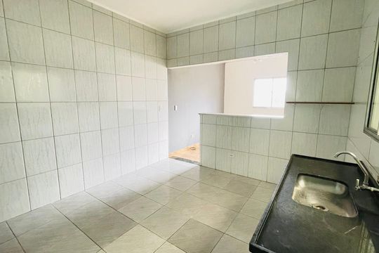 Cozinha de casa para alugar com 2 quartos, 125m² em Outeiro de Passárgada, Cotia