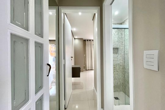 Corredor de apartamento para alugar com 1 quarto, 55m² em Vila Clementino, São Paulo