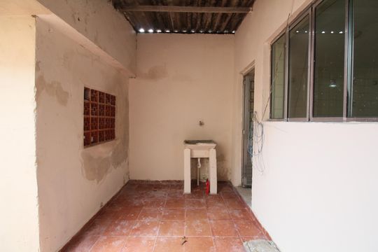Área de Serviço de casa para alugar com 2 quartos, 50m² em Jardim Campo Limpo, São Paulo
