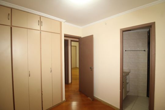 Quarto 3 de apartamento para alugar com 3 quartos, 80m² em Santana, São Paulo