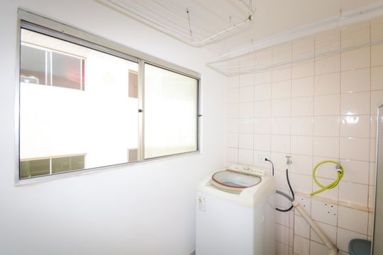 Área de Serviço de apartamento para alugar com 2 quartos, 56m² em Jardim Odete, Guarulhos