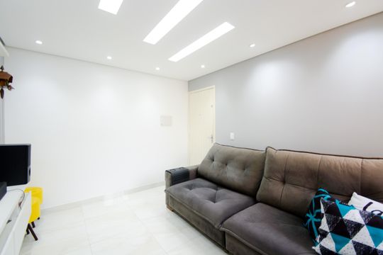 Sala de apartamento para alugar com 2 quartos, 56m² em Jardim Odete, Guarulhos
