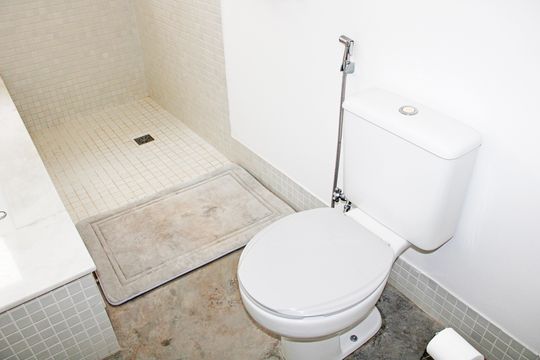 Suíte 1 Banheiro de casa de condomínio à venda com 4 quartos, 250m² em Villagio Di Verona, Vinhedo