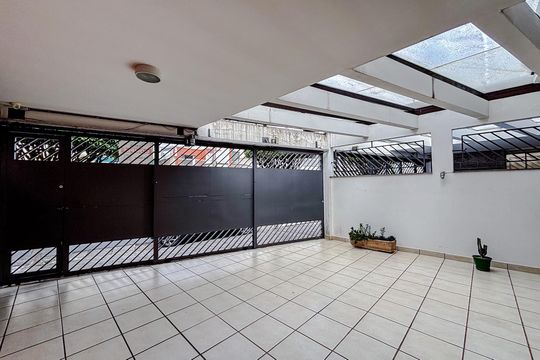 Garagem de casa à venda com 3 quartos, 201m² em Vila Formosa, São Paulo