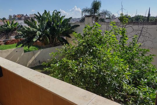 Vista de casa para alugar com 3 quartos, 285m² em Sarandi, Porto Alegre