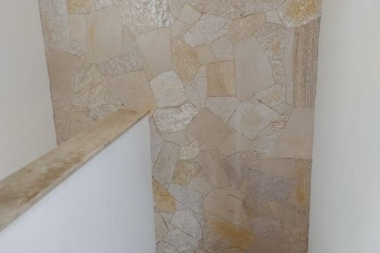 Escada de casa para alugar com 3 quartos, 285m² em Sarandi, Porto Alegre