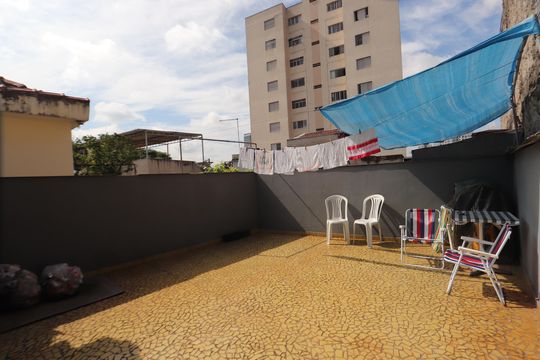 Quintal de casa à venda com 2 quartos, 150m² em Vila Santa Clara, São Paulo