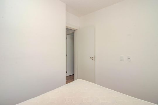 Quarto 2 de apartamento para alugar com 2 quartos, 40m² em Sarandi, Porto Alegre