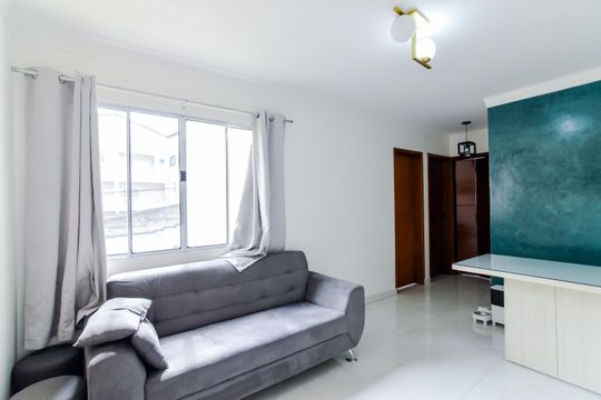 Sala de apartamento à venda com 2 quartos, 53m² em Jardim Maria Dirce, Guarulhos