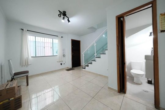 Sala/Cozinha de casa de condomínio à venda com 2 quartos, 72m² em Vila Ré, São Paulo