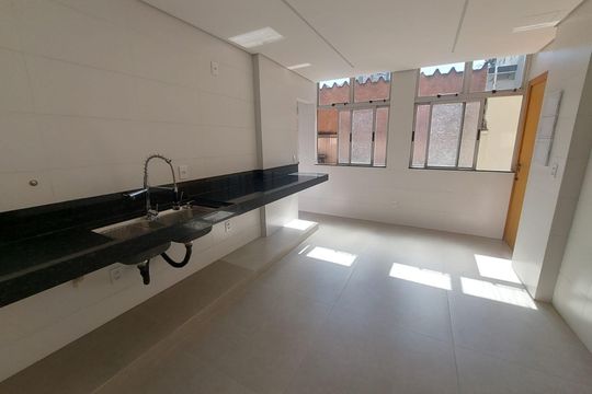 cozinha de apartamento à venda com 4 quartos, 213m² em Lurdes, Belo Horizonte