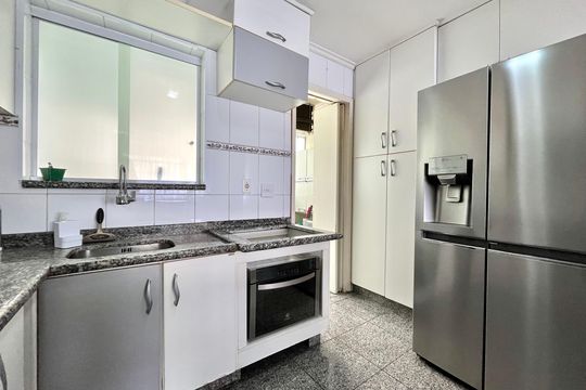 Cozinha de apartamento para alugar com 2 quartos, 79m² em Vila Mascote, São Paulo