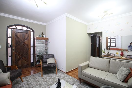 Sala de casa à venda com 5 quartos, 230m² em Jardim Elizabeth, São Paulo
