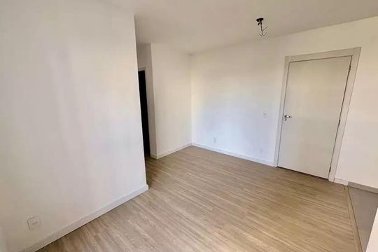 Sala de apartamento à venda com 2 quartos, 45m² em Conceicao, Campinas