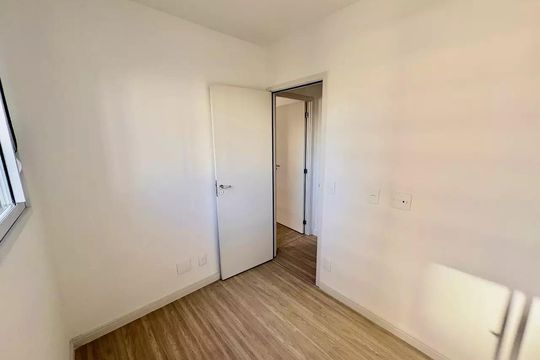 Quarto de apartamento à venda com 2 quartos, 45m² em Conceicao, Campinas