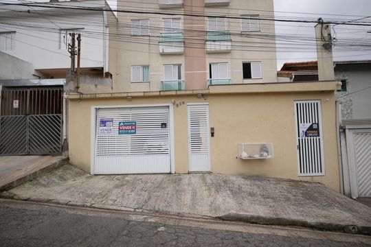 Placa de apartamento à venda com 2 quartos, 42m² em Jardim, Santo André