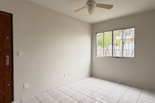 Casa para alugar com 2 quartos, 60m² em Vila Alvinopolis, São Bernardo do Campo