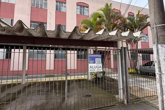 Fachada  de casa para alugar com 2 quartos, 60m² em Vila Alvinopolis, São Bernardo do Campo