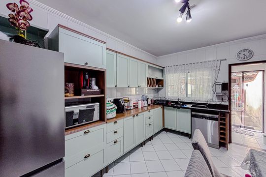 Cozinha de casa à venda com 3 quartos, 155m² em Penha de França, São Paulo