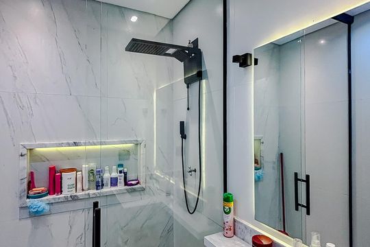 Banheiro da Suíte de casa à venda com 3 quartos, 155m² em Penha de França, São Paulo