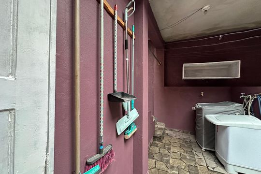 Área de Serviço de casa para alugar com 2 quartos, 90m² em Jardim Julio, Barueri