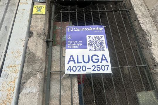 Fachada de casa para alugar com 2 quartos, 90m² em Jardim Julio, Barueri