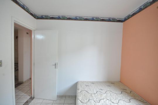 Quarto 1 de apartamento à venda com 2 quartos, 45m² em Jardim Martins Silva, São Paulo