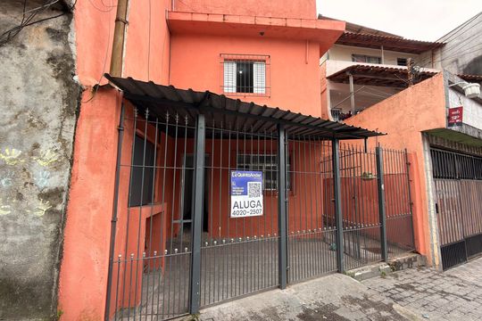 Fachada de casa para alugar com 2 quartos, 70m² em Cidade Líder, São Paulo