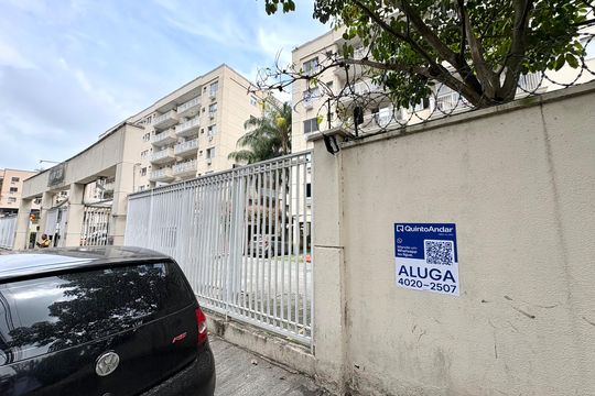 Apartamento para alugar com 2 quartos, 60m² em Taquara, Rio de Janeiro
