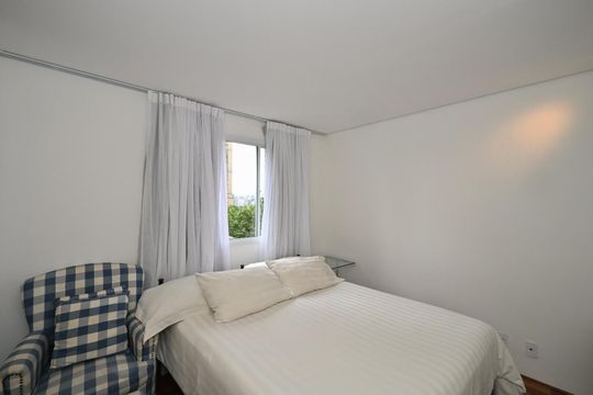 Suíte de apartamento para alugar com 1 quarto, 40m² em Cidade Jardim, São Paulo