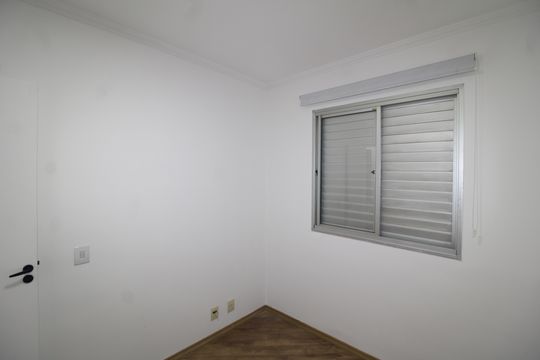 Quarto 1 de apartamento para alugar com 2 quartos, 46m² em Carandiru, São Paulo