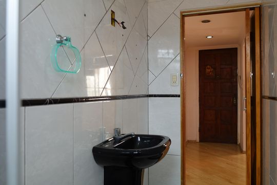 Banheiro de apartamento à venda com 2 quartos, 40m² em Cidade Tiradentes, São Paulo