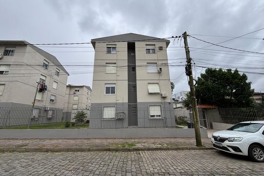 Fachada de apartamento para alugar com 2 quartos, 51m² em Cavalhada, Porto Alegre