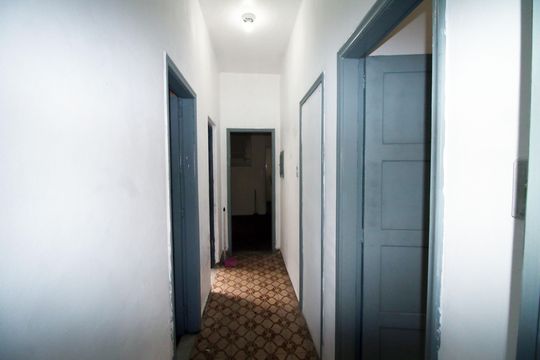 Área externa de casa para alugar com 4 quartos, 130m² em Ramos, Rio de Janeiro