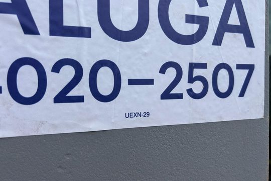 Placa  de casa para alugar com 1 quarto, 30m² em Monte Verde, Florianópolis