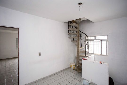 Sala 2 de casa para alugar com 2 quartos, 110m² em Vila Diadema, Diadema