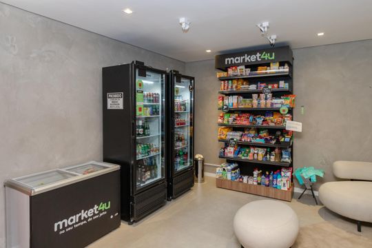 Mini Mercado de kitnet/studio à venda com 1 quarto, 27m² em Jardim das Acacias, São Paulo