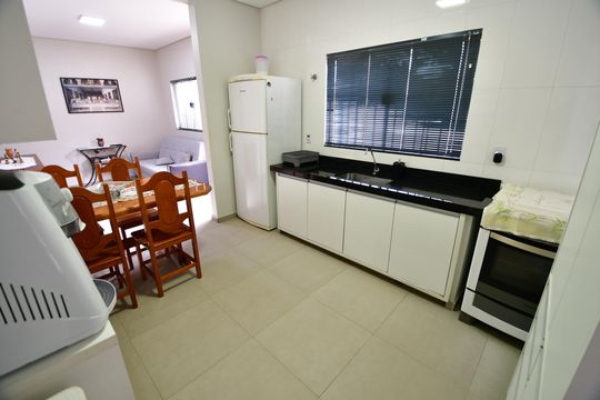 Cozinha de casa para alugar com 2 quartos, 90m² em Ponte Preta, Campinas